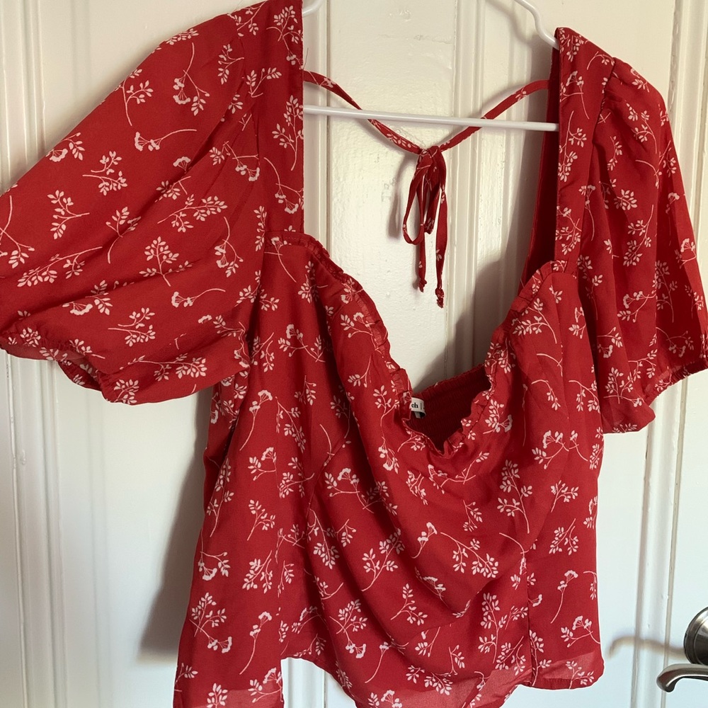 Abercrombie & Fitch Puff Sleeve Square Neck Top